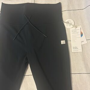 Vuori Black Leggings
